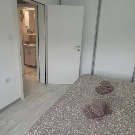 Katic 2 Apartamento *